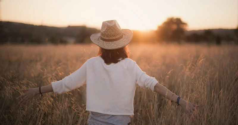 Voyager seule en tant que femme : les conseils qui changent tout
